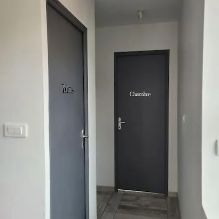 4 Places