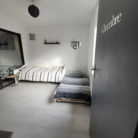 Διαμέρισμα 4 Places