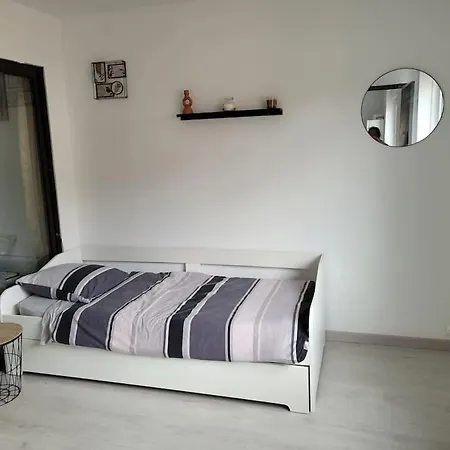4 Places Διαμέρισμα Toul